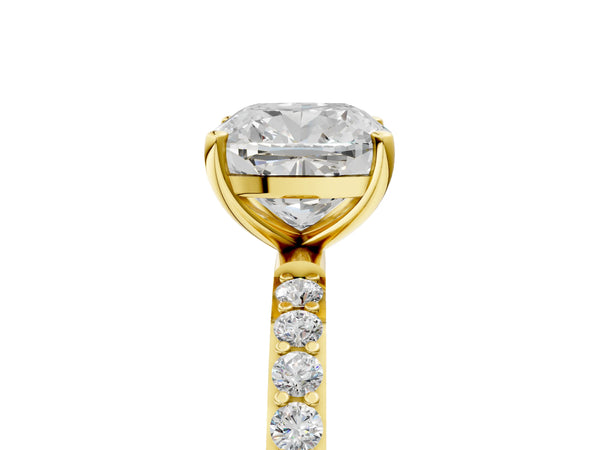 Yellow gold Cushion Cut Diamond Pavé Band Solitaire Ring with Four-Prong Setting_71