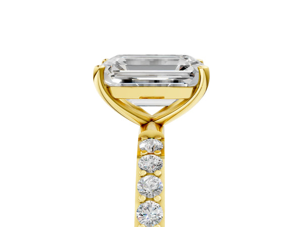Yellow gold Emerald Cut Diamond Pavé Band Solitaire Ring with Four-Prong Setting_41