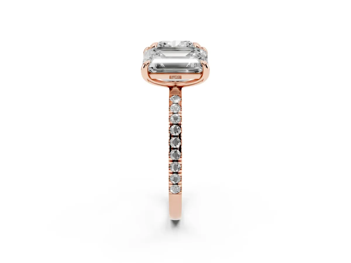 Cushion and Emerald Toi Moi Ring with Prong Setting and Pave Band Rose gold