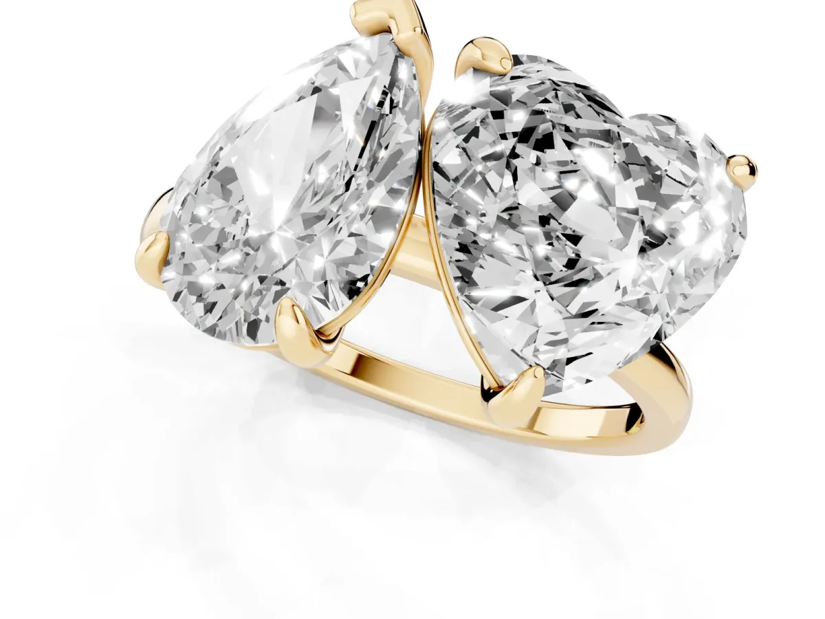 Pear and Heart Toi Moi Ring with Prong Setting and Plain Band Yellow gold