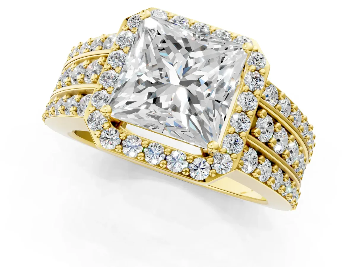 Princess Cut Halo Diamond Ring with Round Split Shank and Prong Setting Yellow gold