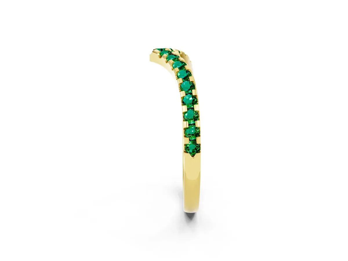 Pavé Round Emerald Chevron Band with Shared Prong Setting Yellow gold
