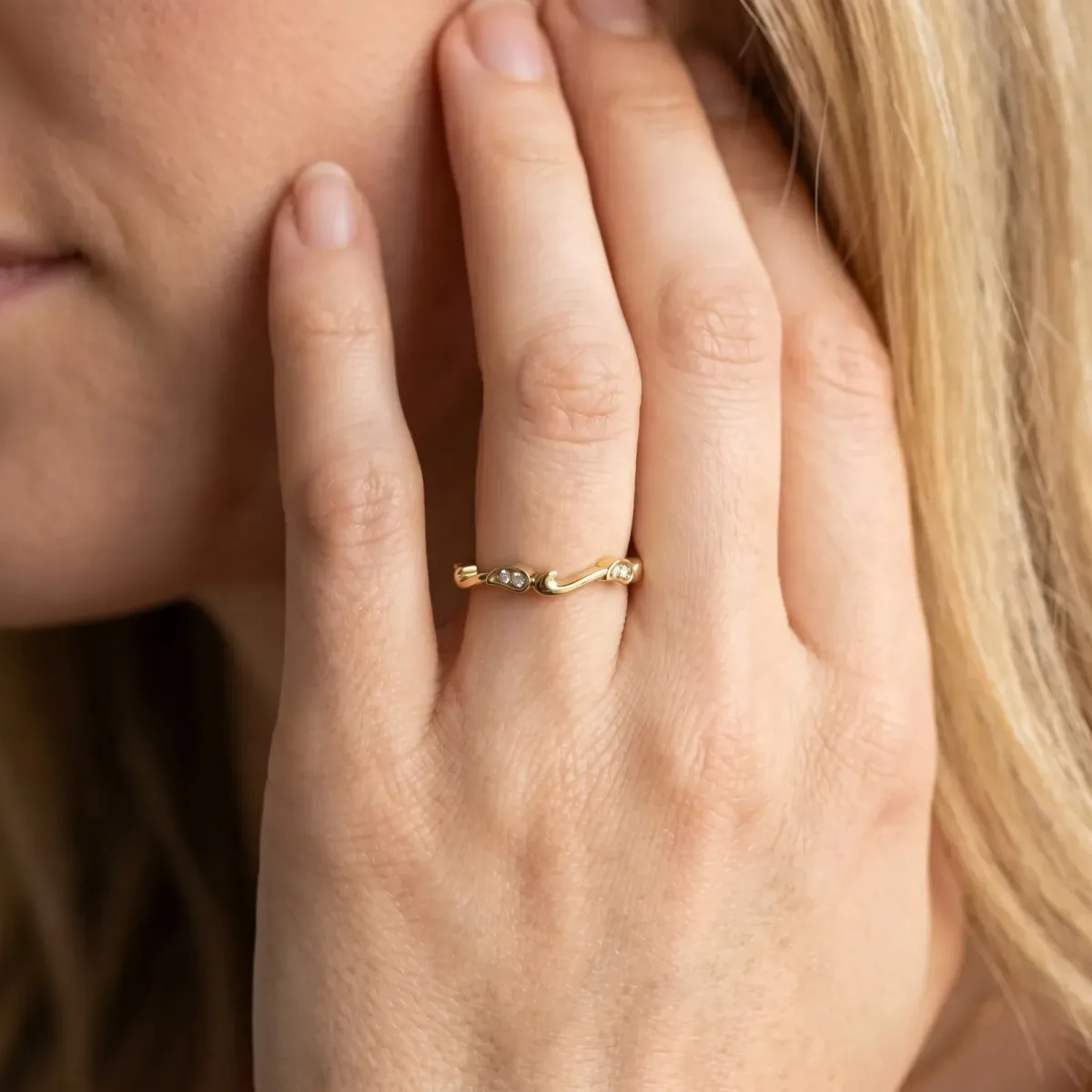 Marquise Diamond Leaf Twist Eternity Band with Bezel Setting Yellow gold
