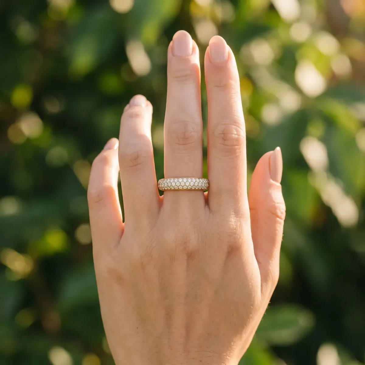 Pavé Round Diamond White Gold Eternity Band Yellow gold