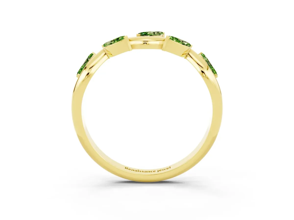 Marquise Peridot Twisted Band with Prong Setting Yellow gold