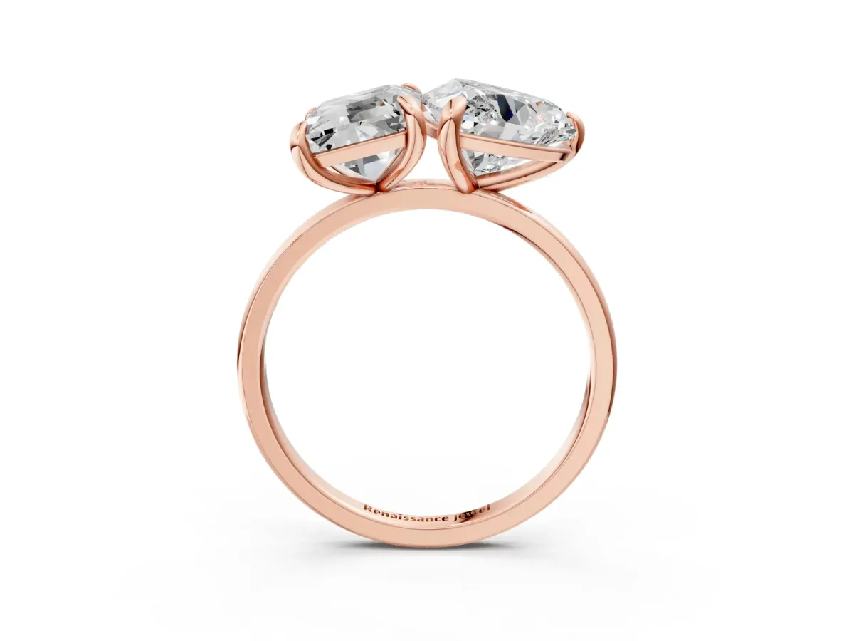 Emerald and Heart Toi Moi Ring with Prong Setting and Plain Band Rose gold