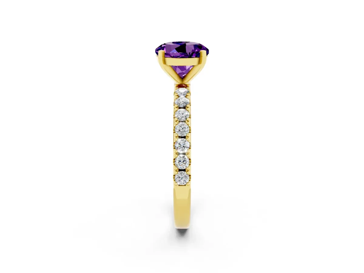Round Cut Amethyst Solitaire Pavé Band with Four-Prong Setting Yellow gold