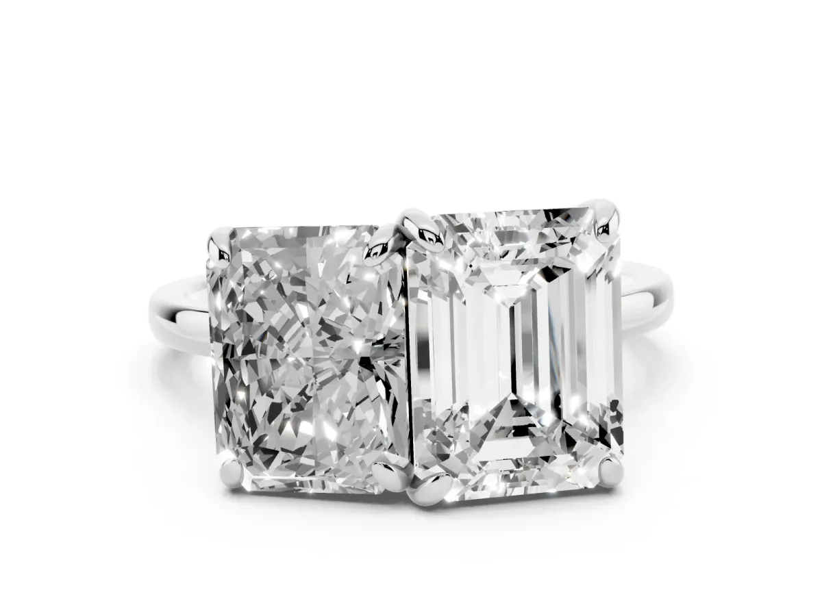 Emerald and Radiant Toi Moi Ring with Prong Setting and Plain Band Silver