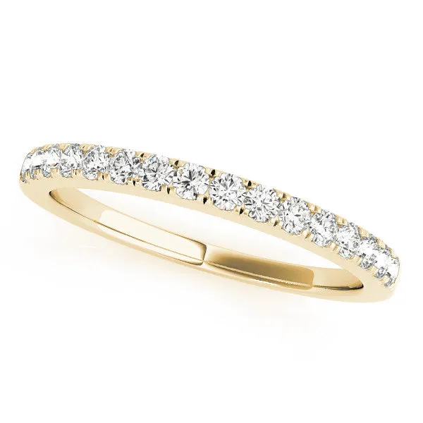 Round Diamond Pavé Set Eternity Band with Shared Prong Setting Yellow gold