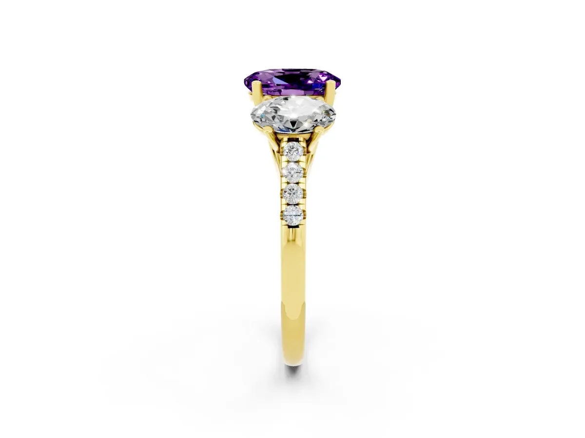 Three-Stone Oval Cut Amethyst Ring with Round Pavé Band and Prong Setting Yellow gold