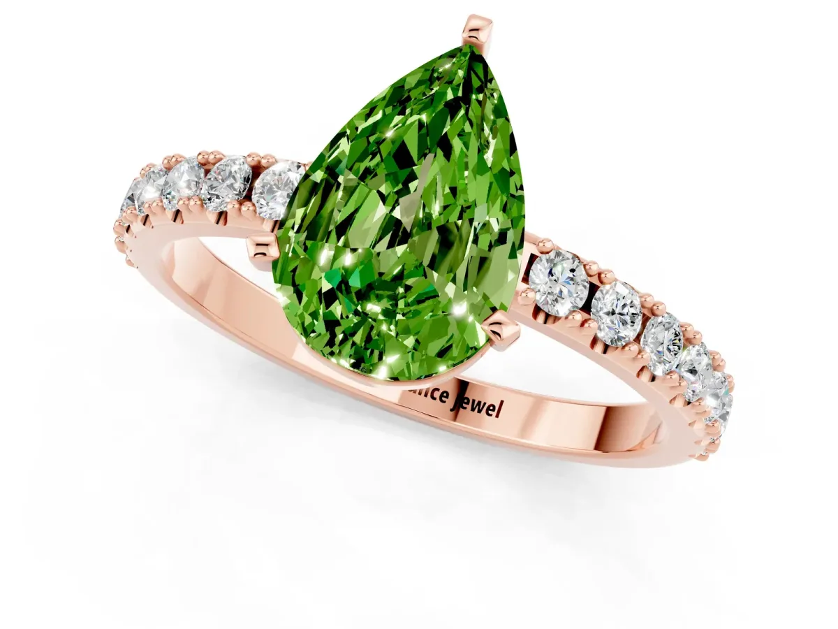 Pear Cut Peridot Solitaire Pavé Band with Four-Prong Setting Rose gold