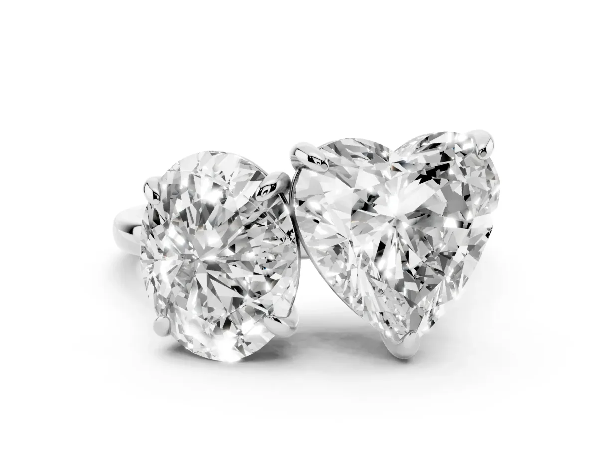 Oval and Heart Toi Moi Ring with Prong Setting and Plain Band Platinum