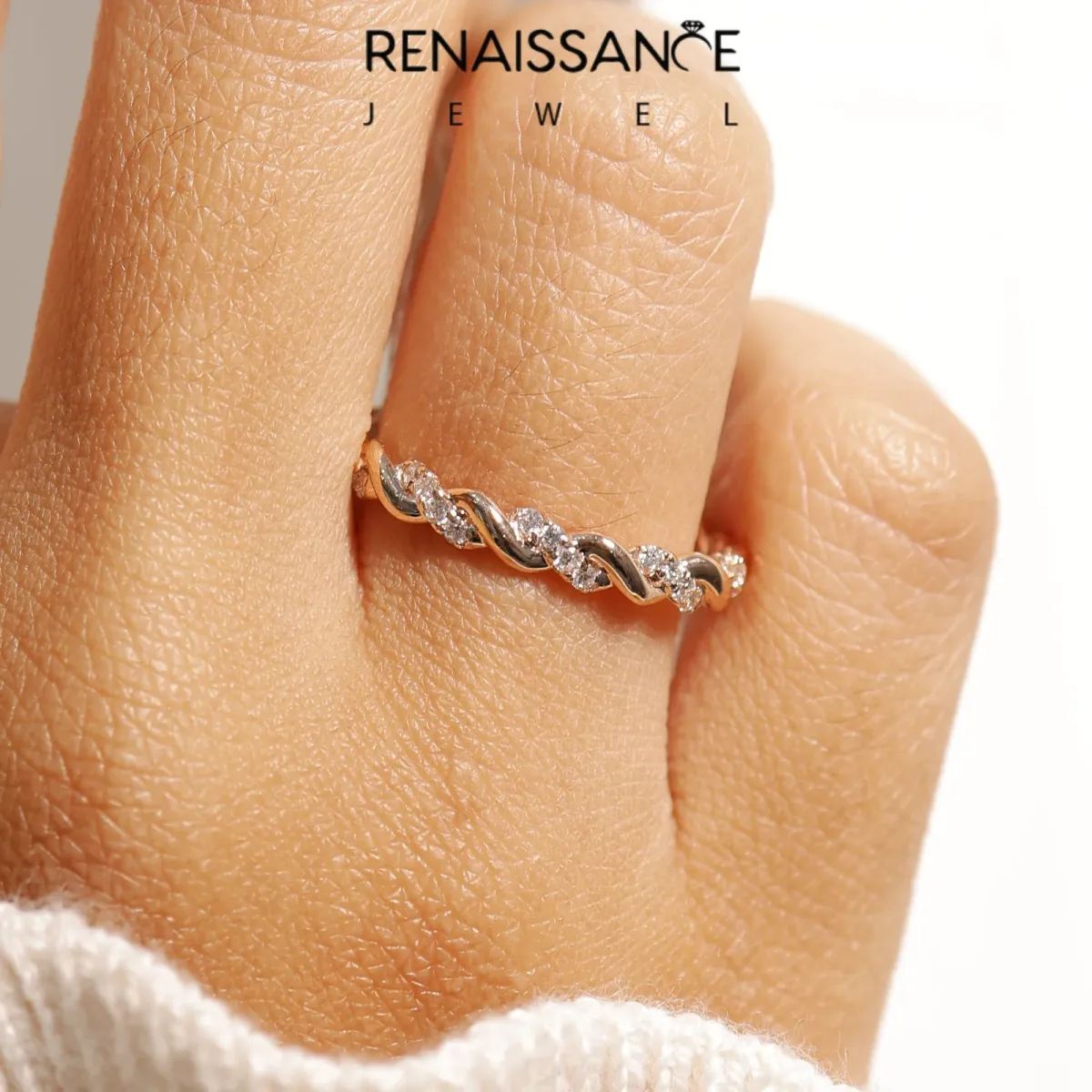 Twisted Pavé Round Diamond Eternity Band Rose gold