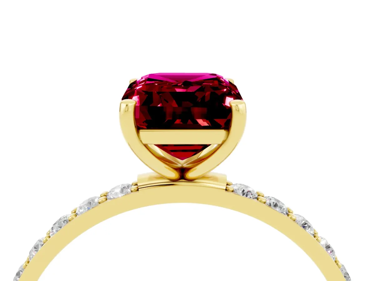 Emerald Cut Garnet Solitaire Ring with Round Pavé Band and Prong Setting Yellow gold