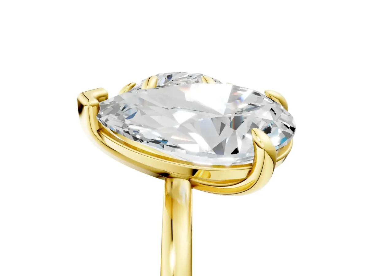 Round and Pear Toi Moi Ring with Prong Setting and Plain Band Yellow gold