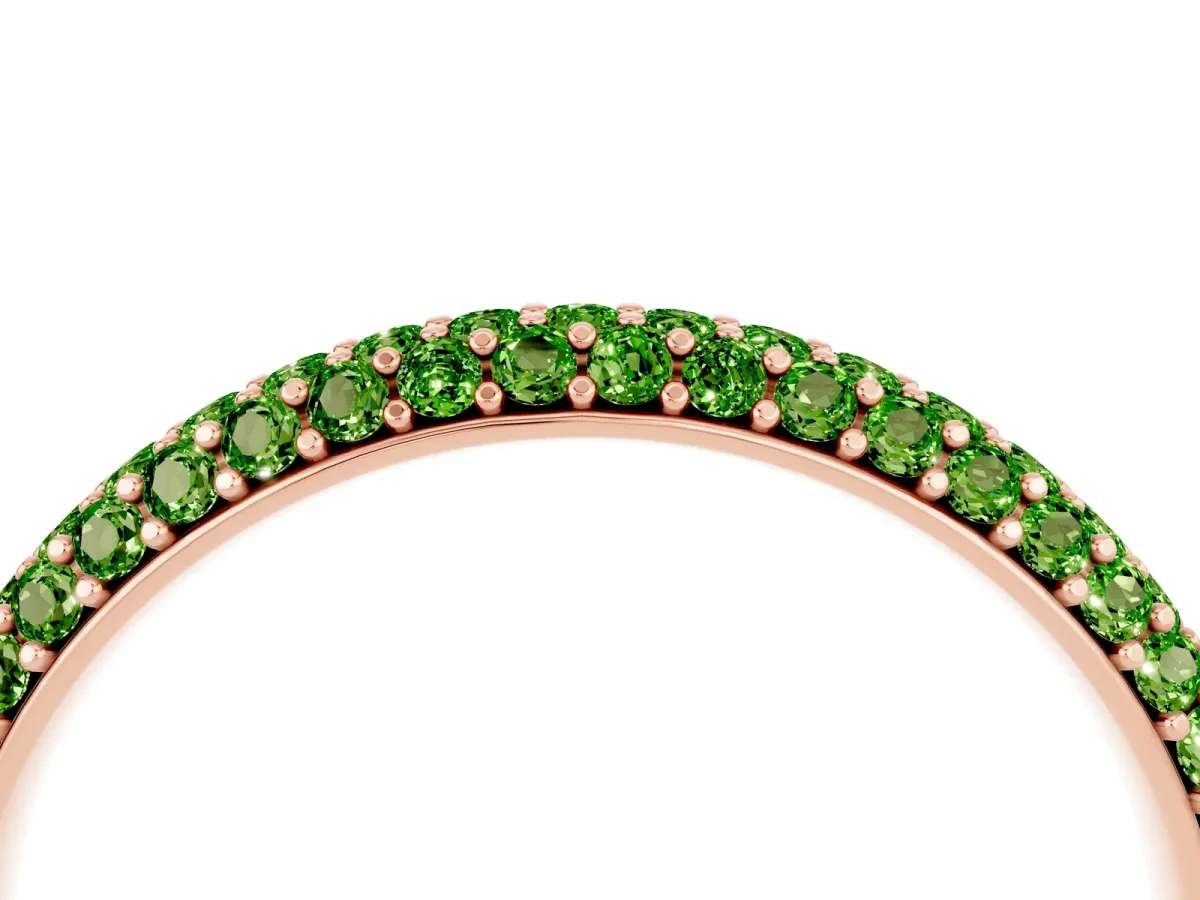 Round Peridot Pavé Eternity Band with Shared Prong Setting Rose gold