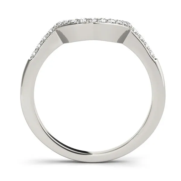 Pavé Round Diamond Contour Band with Prong Setting White gold