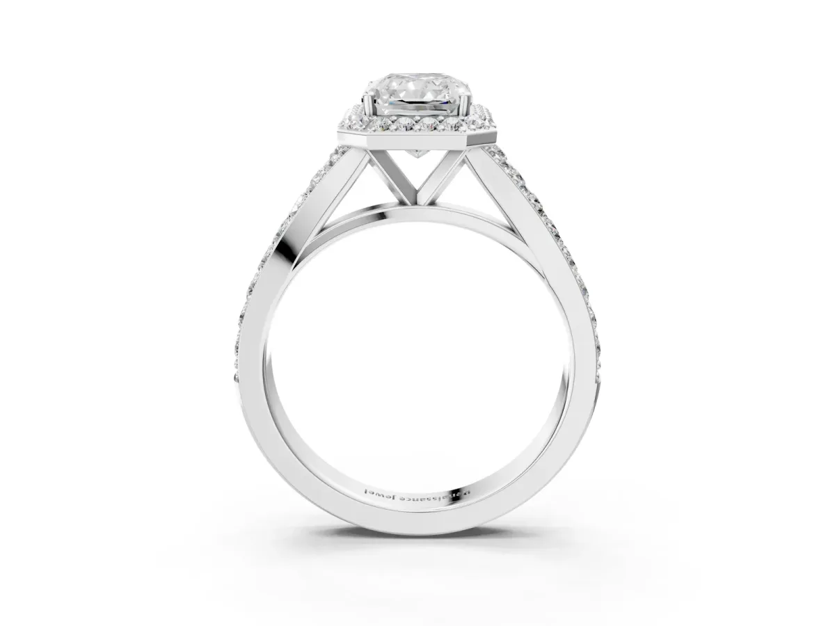 Radiant Cut Diamond Split Shank Halo Ring with Four-Prong Setting Platinum