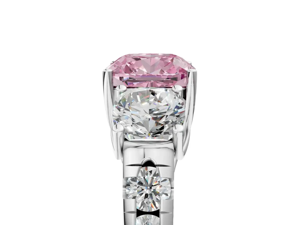 Fancy Pink Three-Stone Cushion Cut Diamond Pavé Band with Prong Setting Platinum