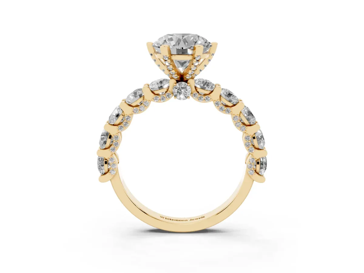 Round Diamond Mens Ring with Graduated Side Stones Yellow gold