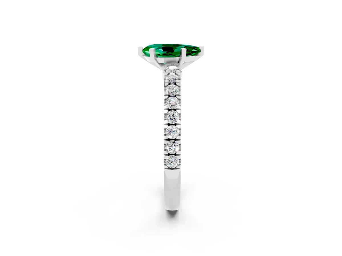 Pear Cut Solitaire Emerald with Pavé Band and Four-Prong Setting White gold