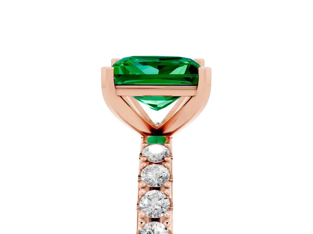 Princess Cut Emerald Solitaire Pavé Band with Four-Prong Setting Rose gold