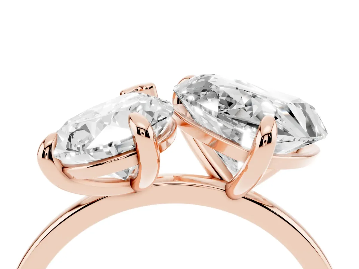 Pear and Heart Toi Moi Ring with Prong Setting and Plain Band Rose gold