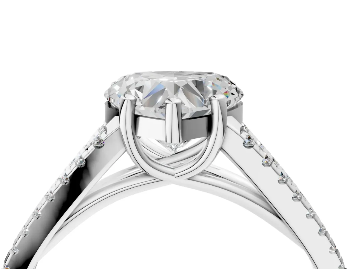 Heart Cut Diamond Solitaire Engagement Ring with Split Shank Pavé Band White gold