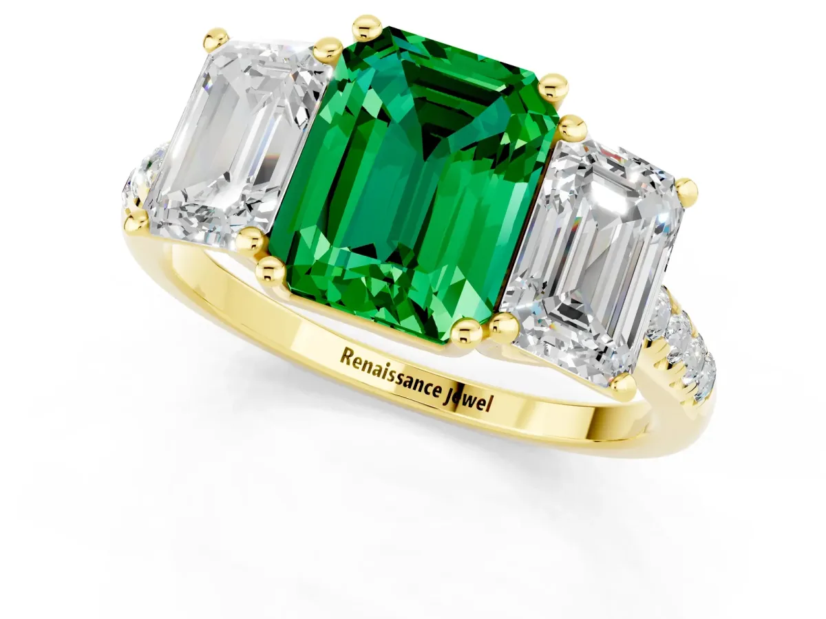 Three-Stone Emerald Cut Emerald Ring with Round Pavé Band and Prong Setting Yellow gold