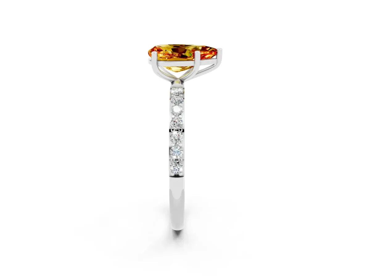 Pear Cut Citrine Solitaire Ring with Round Pavé Shoulders and Prong Setting White gold