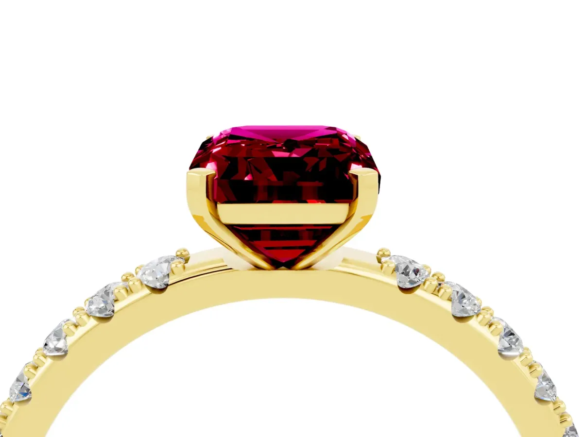 Emerald Cut Garnet Solitaire Pavé Band with Four-Prong Setting Yellow gold