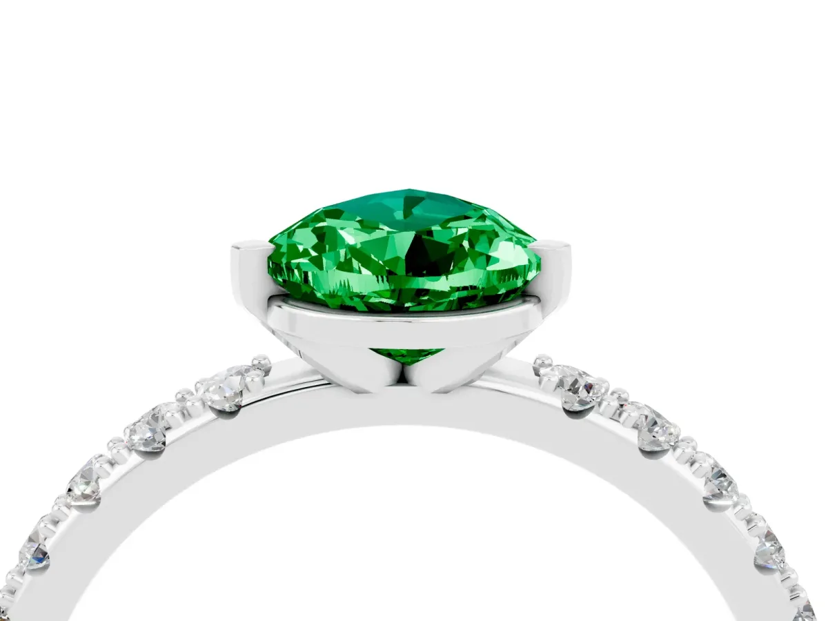 Pear Cut Emerald Solitaire Pavé Band with Four-Prong Setting Silver