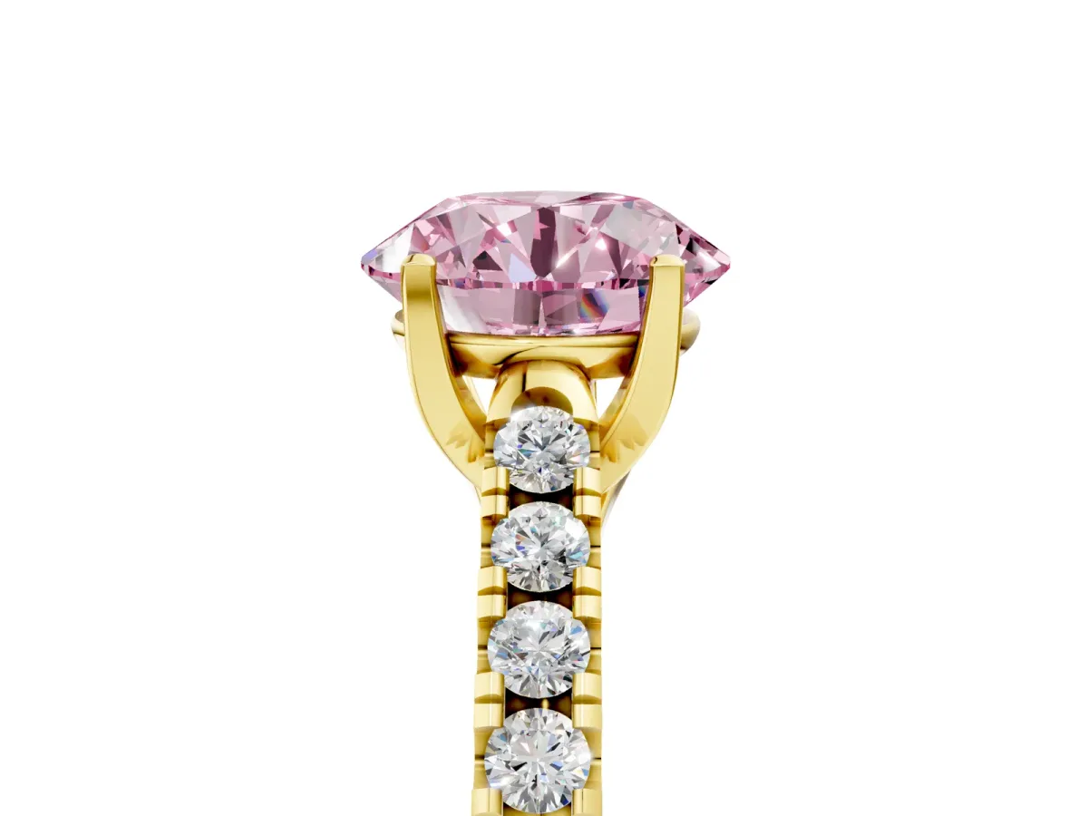 Fancy Pink Round Cut Diamond Pavé Band Solitaire Ring with Prong Setting Yellow gold