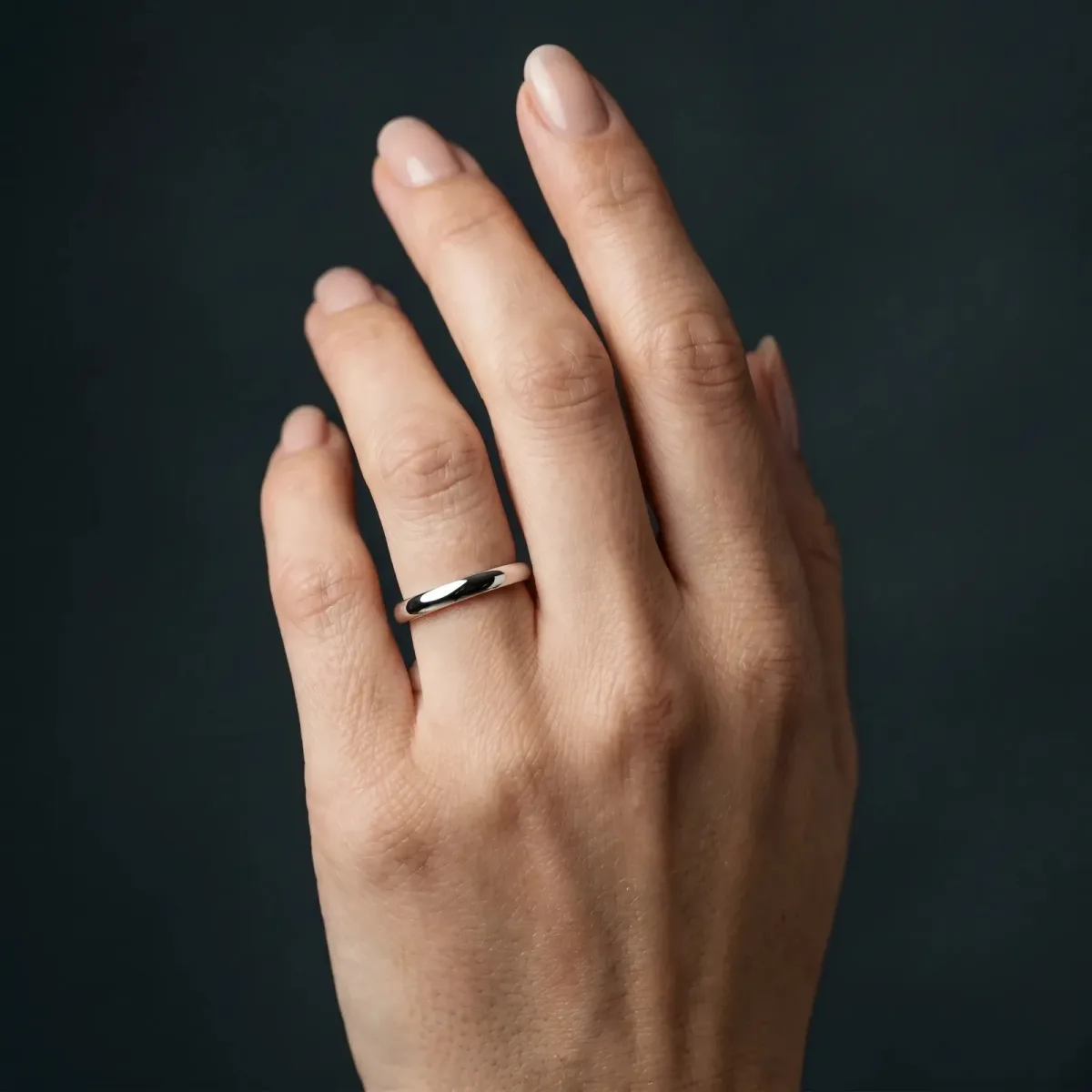 Classic Plain Metal Band White gold