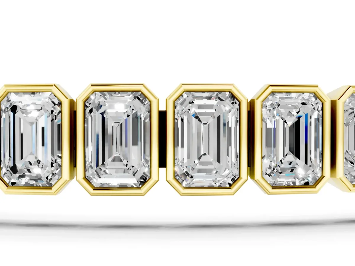 Emerald Cut Diamond Tennis Bracelet with Bezel Setting Yellow gold