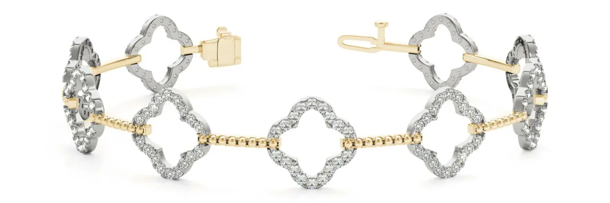 Pavé Round Diamond Open Clover Link Bracelet with Box Clasp Yellow gold