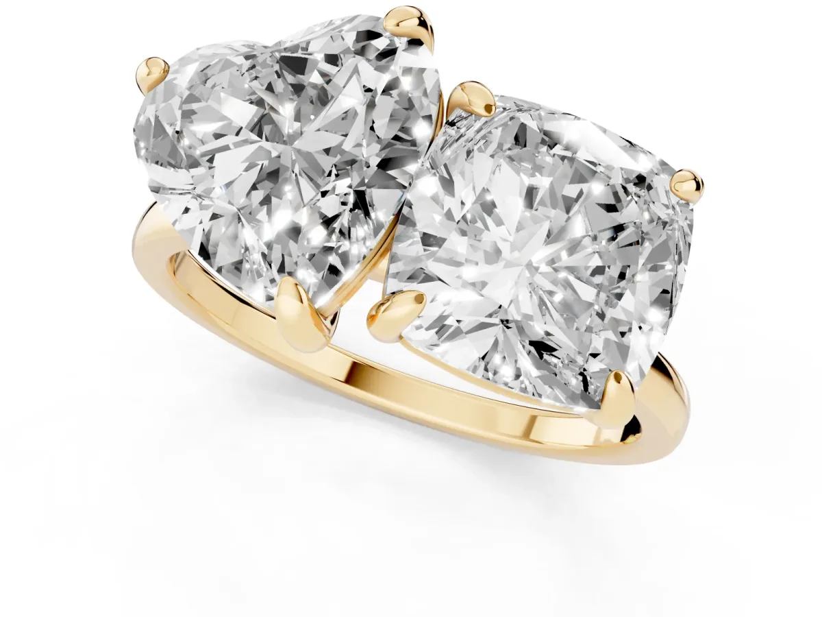 Cushion and Heart Toi Moi Ring with Prong Setting and Plain Band Yellow gold