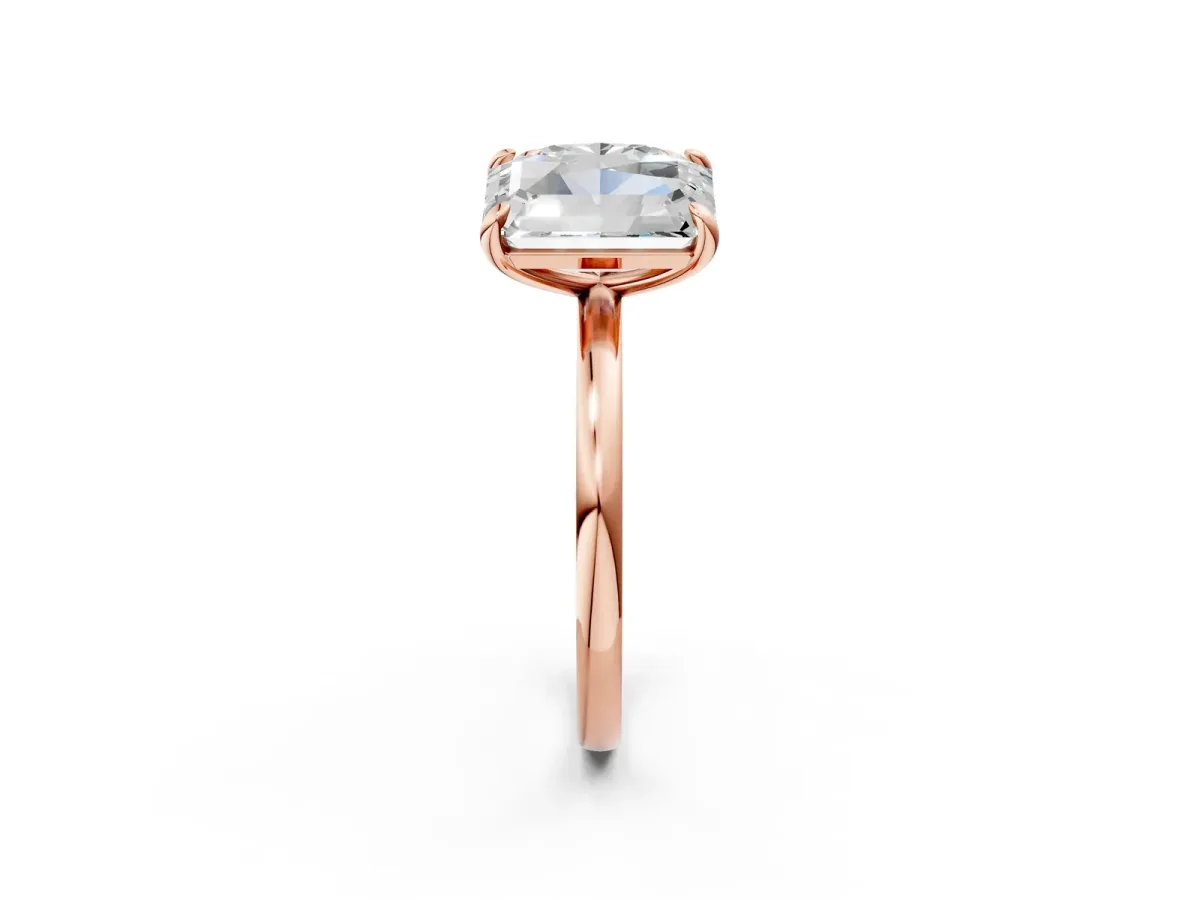 Oval and Radiant Toi Moi Ring with Prong Setting and Plain Band Rose gold