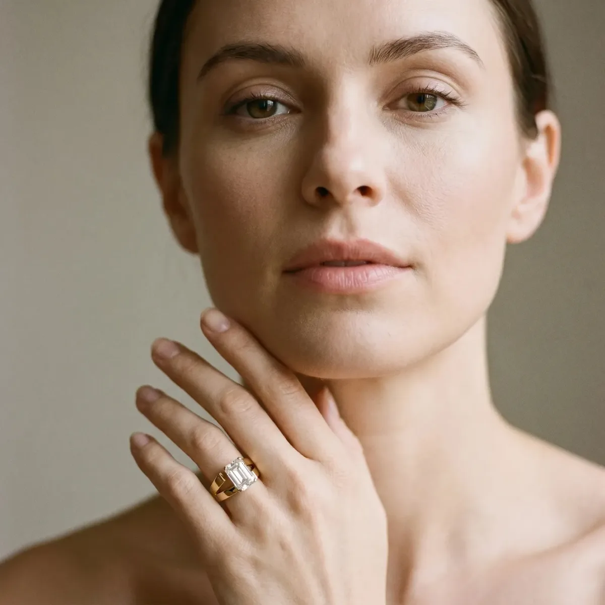 Modern Tension Set Emerald Cut Diamond Solitaire Wide Band Ring Yellow gold