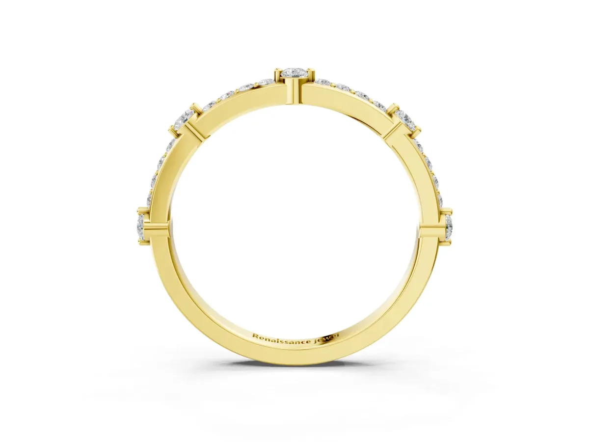 Round Diamond Pavé Eternity Band with Prong Setting Yellow gold