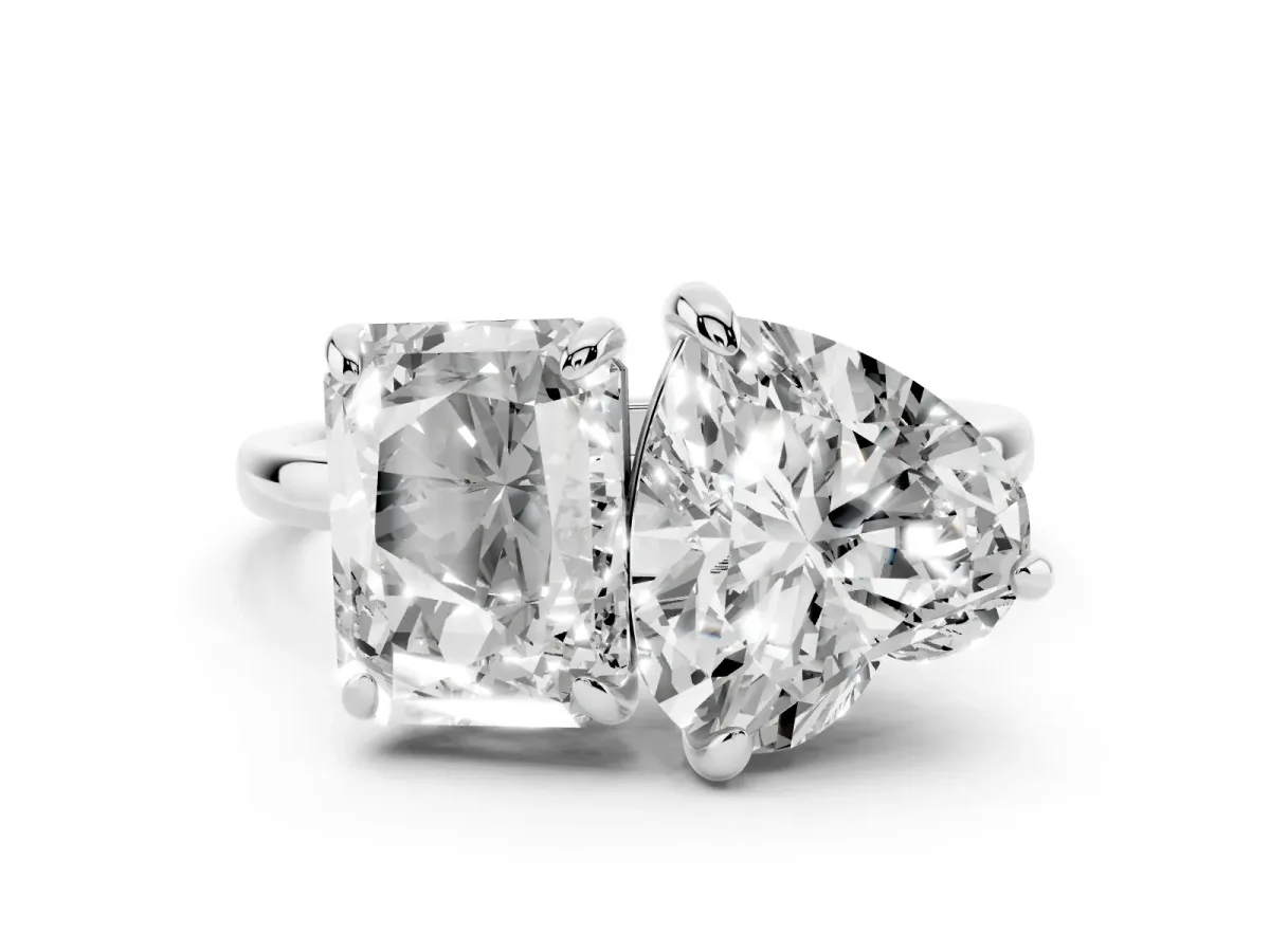Radiant and Heart Toi Moi Ring with Prong Setting and Plain Band White gold