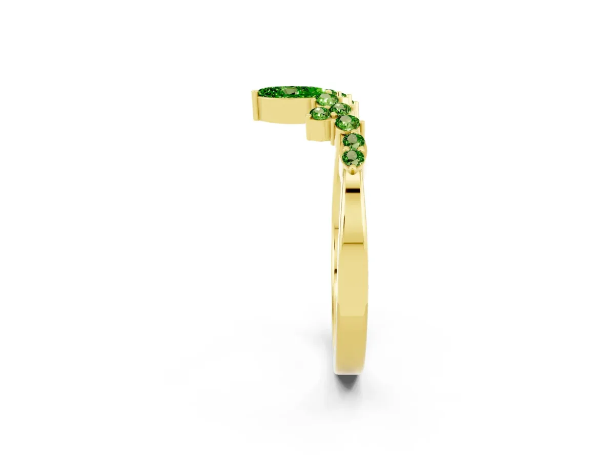 Marquise and Round Peridot Chevron Band with Prong Setting Yellow gold