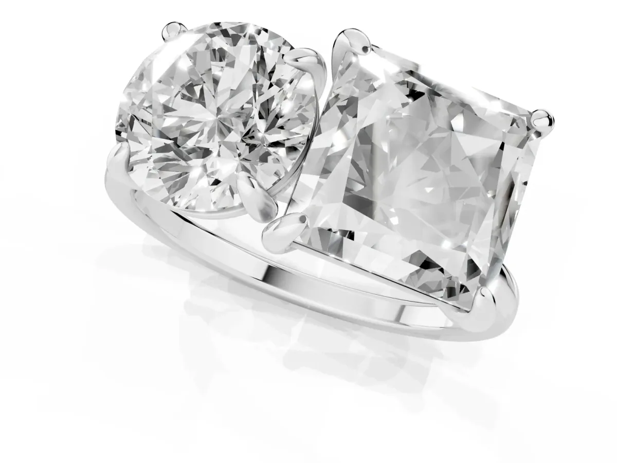 Round and Princess Toi Moi Ring with Prong Setting and Plain Band Silver