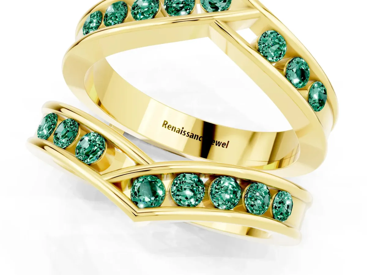 Round Green Sapphire Channel-Set Chevron Band Yellow gold