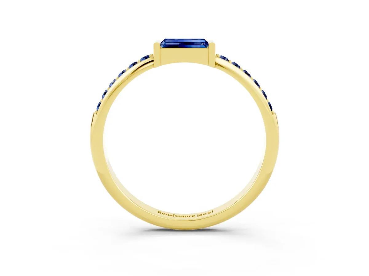 Baguette Blue Sapphire Pavé Band with Bar Setting Yellow gold