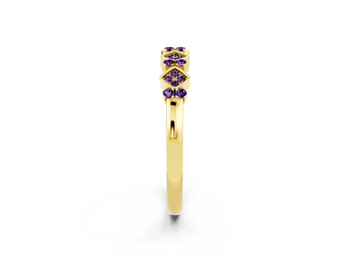 Pavé Cushion Amethyst Cluster Eternity Band with Prong Setting Yellow gold