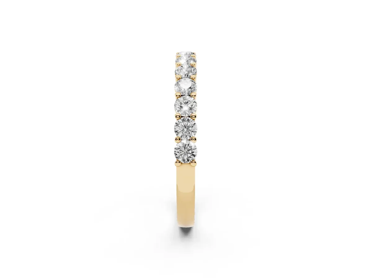 Alternating Round Diamond Promise Ring with Round Diamond Accents Yellow gold