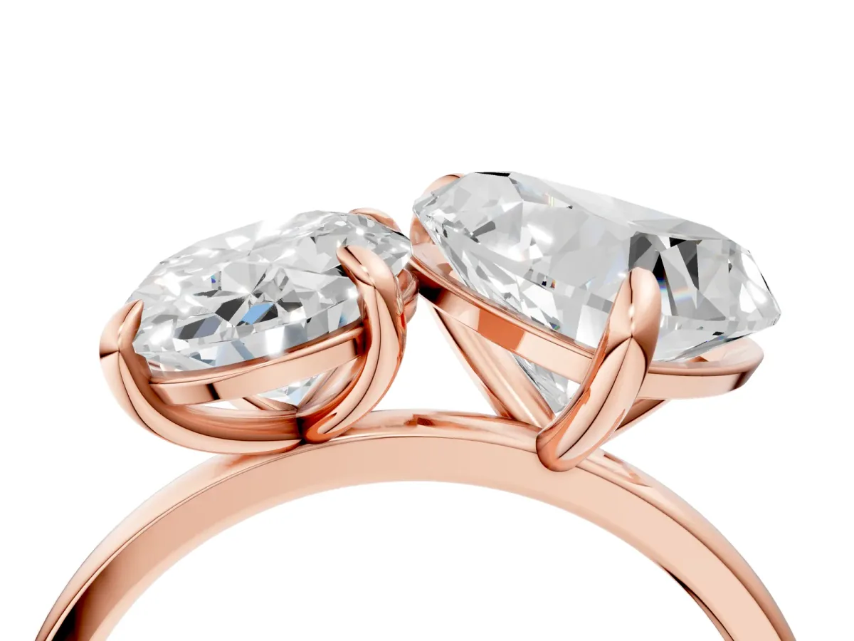 Oval and Heart Toi Moi Ring with Prong Setting and Plain Band Rose gold