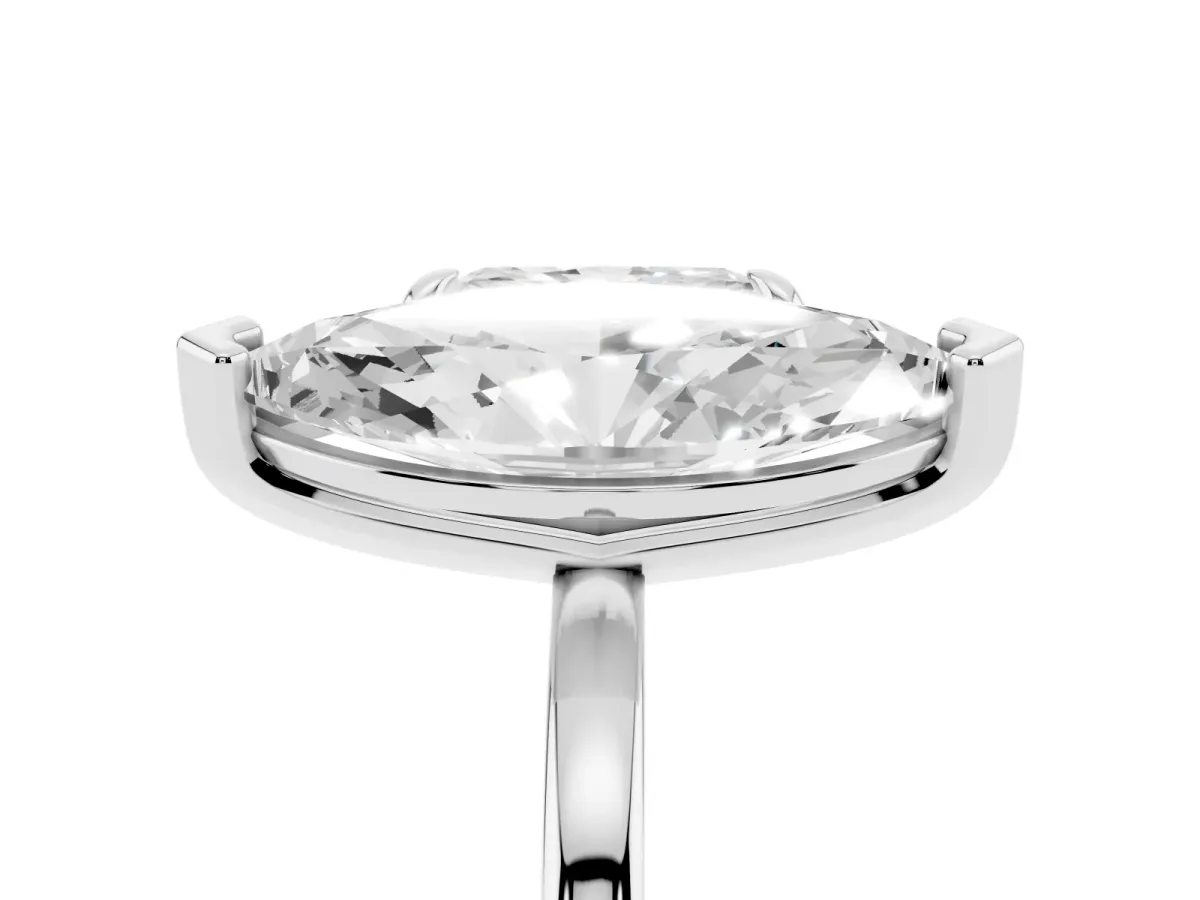 Radiant and Marquise Toi Moi Ring with Prong Setting and Plain Band White gold