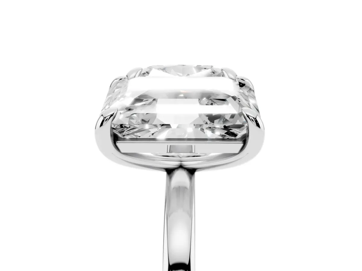 Cushion and Emerald Toi Moi Ring with Prong Setting and Plain Band Platinum